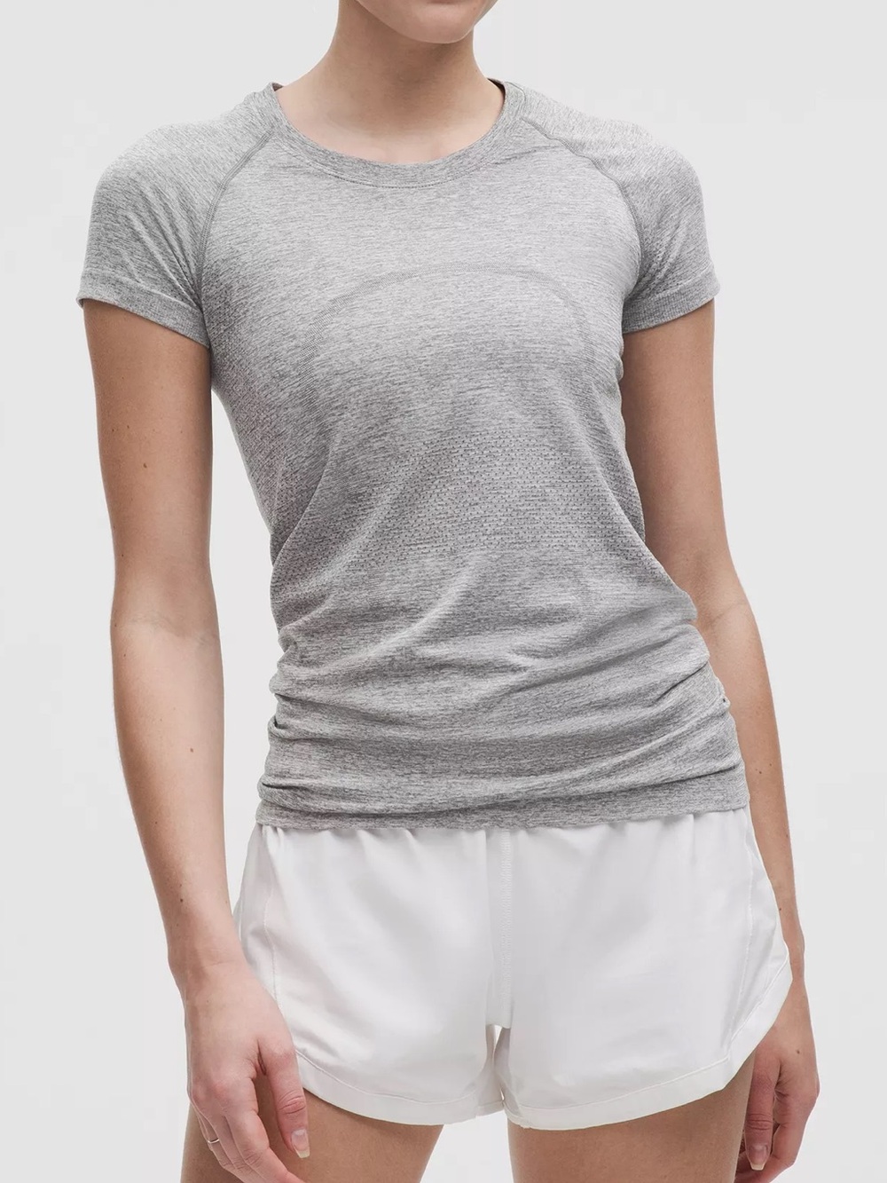 Lululemon Swiftly Tech Short Sleeve Silver Gray Running Top size 8